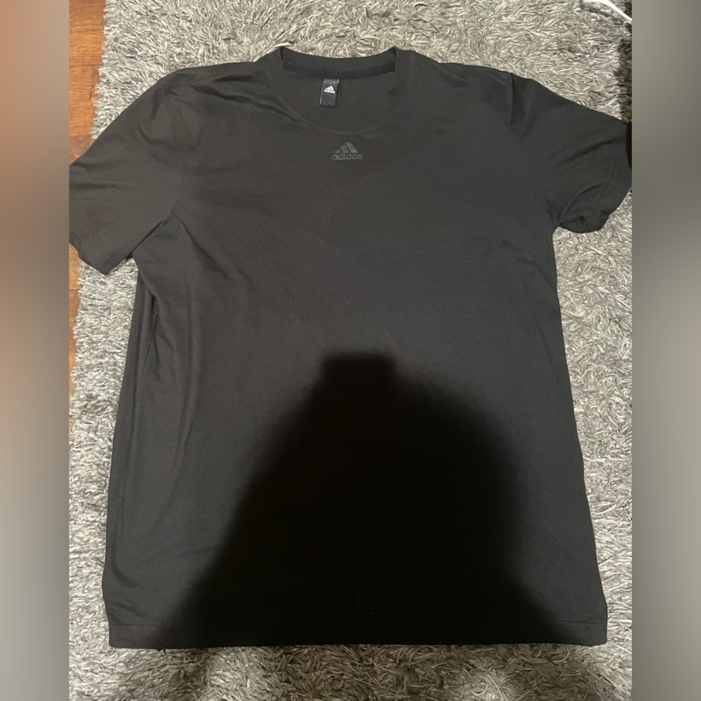 Adidas Short Sleeve Shirt Size XL